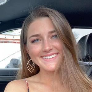 Meet your Posher, Gabby